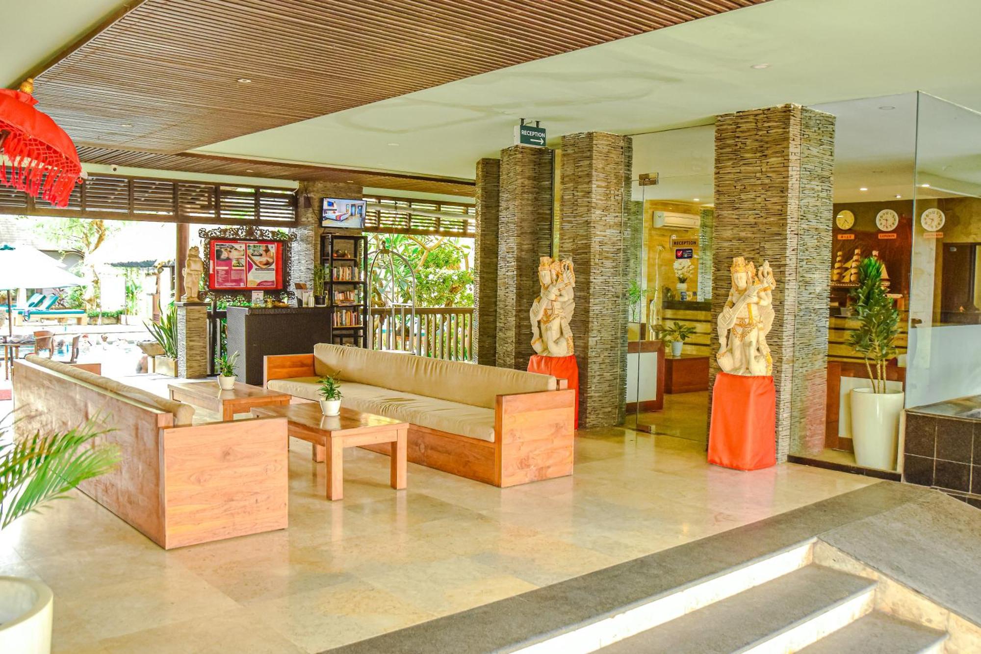 The Lokha Legian Resort & Spa Esterno foto